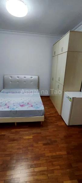 1 Bed Corner Terrace (Landed) for Rent in  Kembangan Estate - Image 2